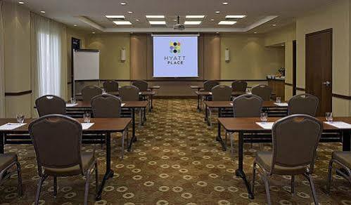 Hyatt Place Airport 3* Nashville