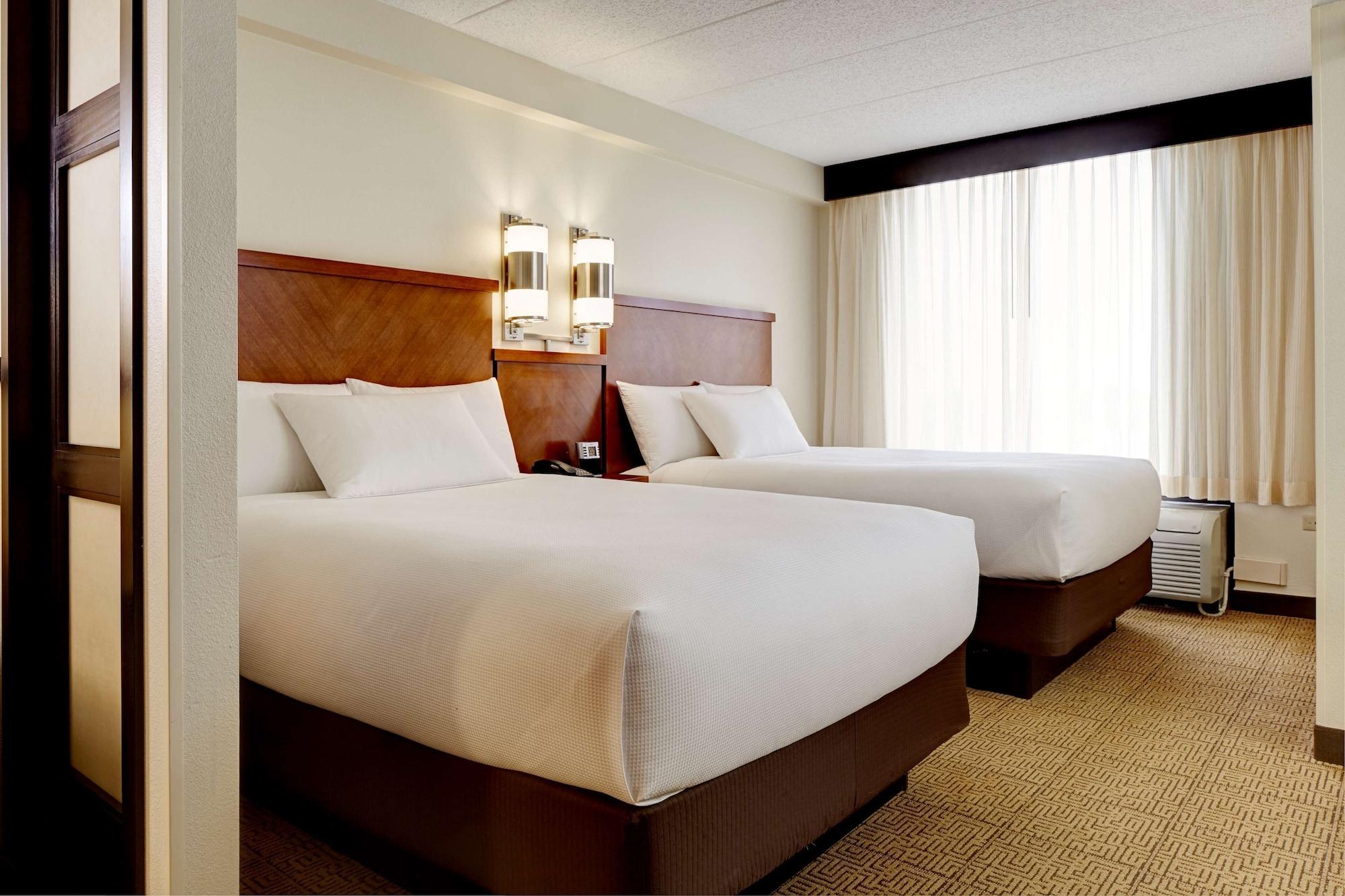 Hotel Hyatt Place Airport 3*