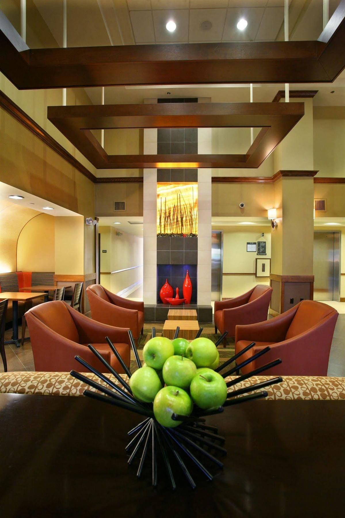 Hyatt Place Airport